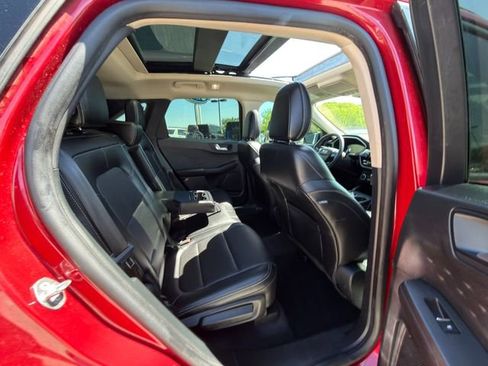 Used 2020 Ford Escape SE Sport AWD/4WD image 10