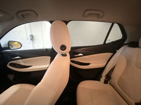 Used 2020 Buick Encore GX Select FWD image 4