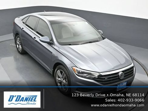 Used 2019 Volkswagen Jetta R-Line FWD image 20