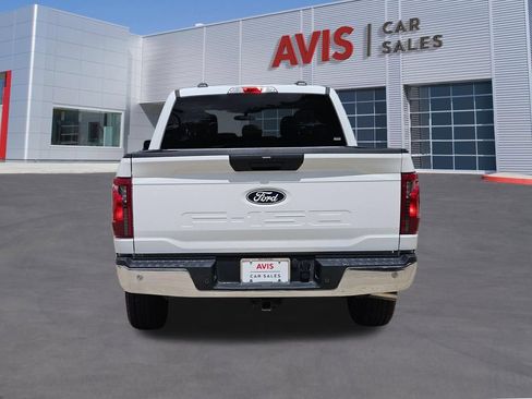 Used 2025 Ford F150 XLT w/ Equipment Group 301A Standard AWD/4WD image 5