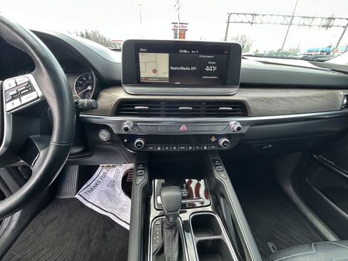 Used 2020 Kia Telluride SX w/ SX Prestige Package image 4