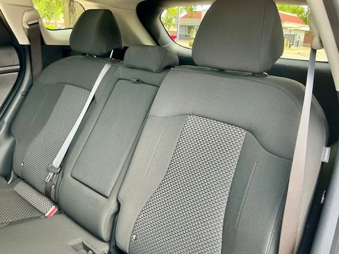 Used 2025 Kia Sportage LX AWD/4WD image 30