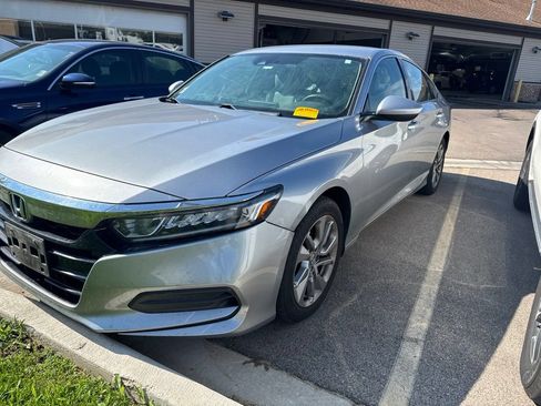 Used 2019 Honda Accord LX image 6
