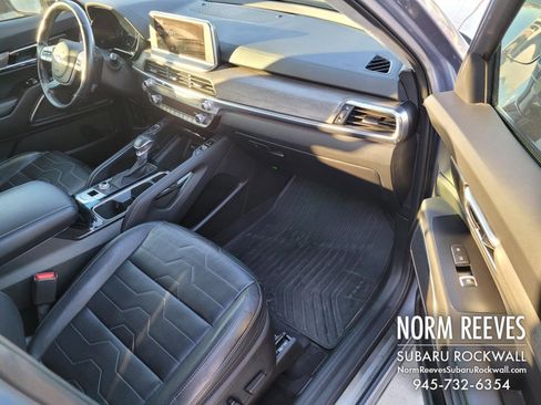 Used 2021 Kia Telluride SX w/ SX Prestige Package image 24
