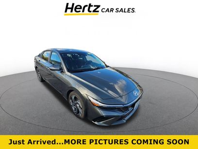 Used 2025 Hyundai Elantra SEL