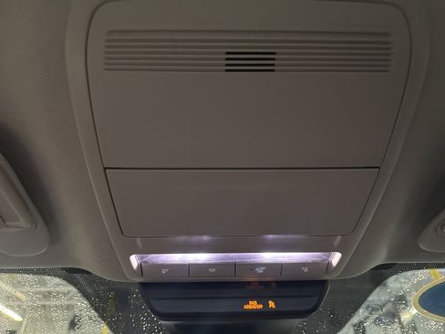 Used 2020 MAZDA MAZDA3 Sedan w/ Preferred Package image 30