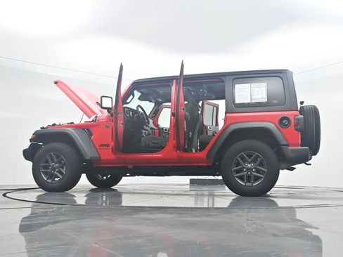 Used 2024 Jeep Wrangler Unlimited Sport AWD/4WD image 51