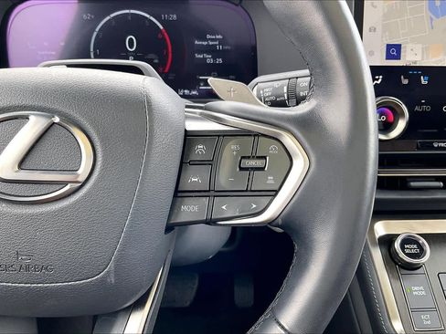 Certified 2024 Lexus GX 550 w/ Accessory Package (2T) image 23