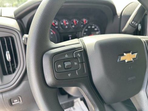 New 2025 Chevrolet Silverado 1500 Custom image 28