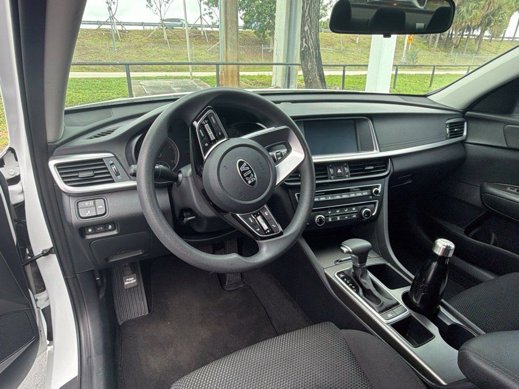 Used 2019 Kia Optima LX FWD image 14