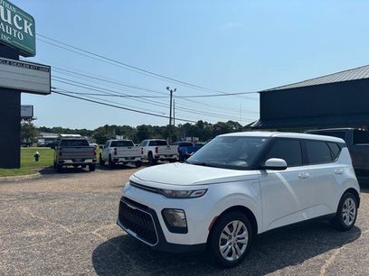 Used 2022 Kia Soul LX