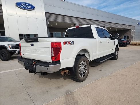 Used 2020 Ford F250 Lariat w/ Lariat Ultimate Package image 3