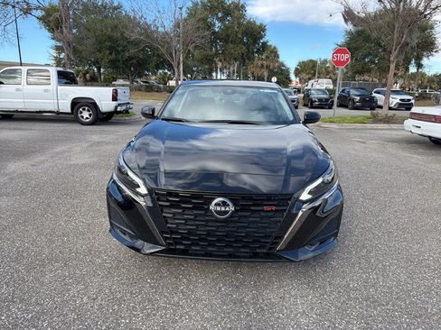 Used 2025 Nissan Altima 2.5 SR image 8