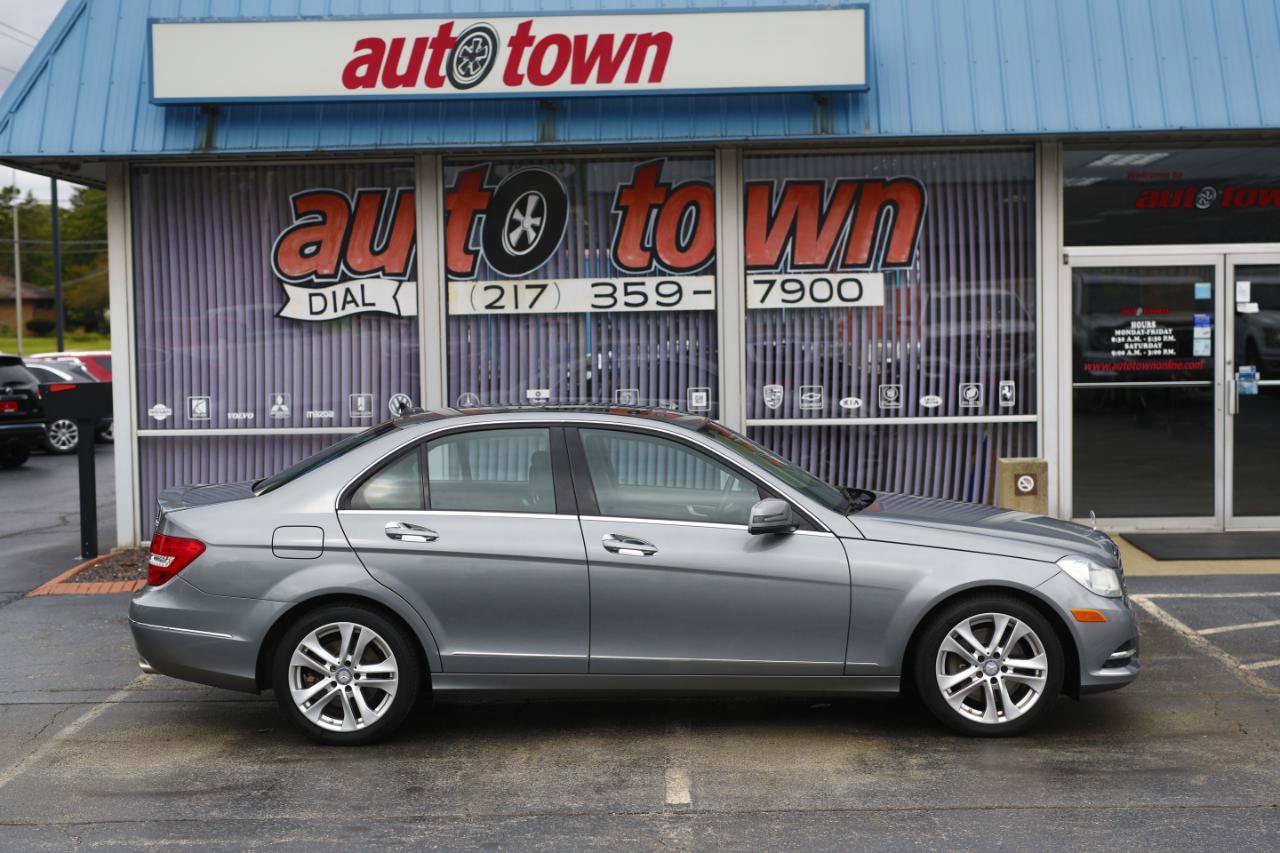 Used 2014 Mercedes-Benz C 300 4MATIC Sedan image 20