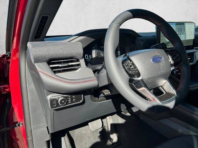 New 2027 Ford Explorer ST-Line w/ Premium Package RWD image 4