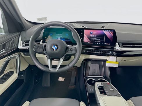 New 2026 BMW X1 xDrive28i w/ Technology Package image 19