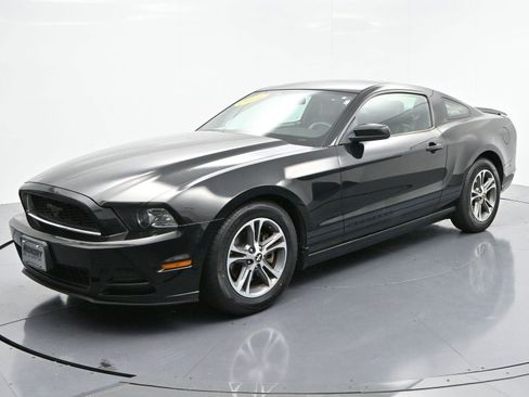 Used 2014 Ford Mustang Premium w/ Comfort Package image 3