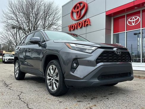 Certified 2023 Toyota RAV4 XLE Premium FWD image 7