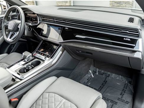 Used 2023 Audi SQ8 Premium Plus AWD/4WD image 36