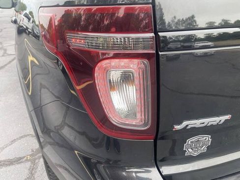 Used 2015 Ford Explorer Sport AWD/4WD image 18