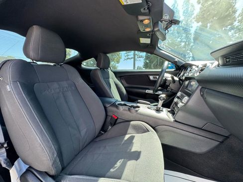 Used 2020 Ford Mustang Coupe RWD image 16