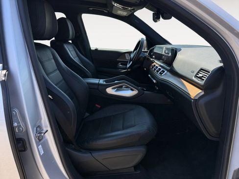 Used 2020 Mercedes-Benz GLS 450 4MATIC image 19