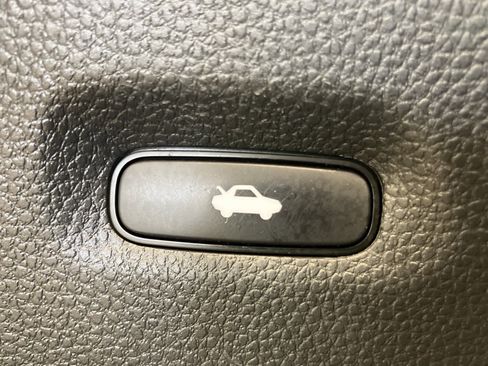 Used 2023 Honda Civic LX image 13