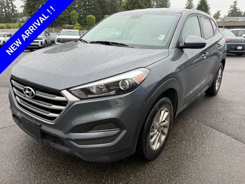 Used 2017 Hyundai Tucson SE FWD image 1