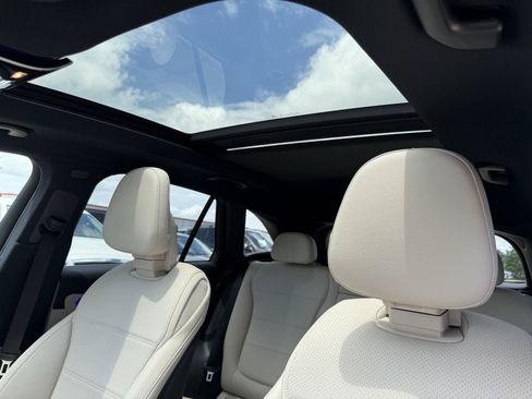 Certified 2026 Mercedes-Benz GLC 300 image 9