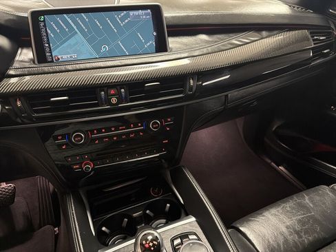 Used 2015 BMW X5 M AWD/4WD image 45