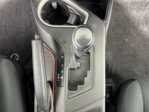 Used 2016 Toyota RAV4 LE AWD/4WD image 25