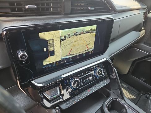 Certified 2023 GMC Sierra 1500 AT4X w/ AT4X AEV Edition AWD/4WD image 8