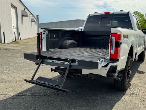 Certified 2026 Ford F350 Platinum w/ FX4 Off-Road Package AWD/4WD image 20