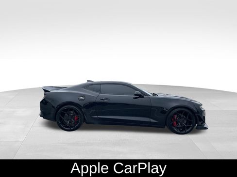 Used 2016 Chevrolet Camaro SS image 4