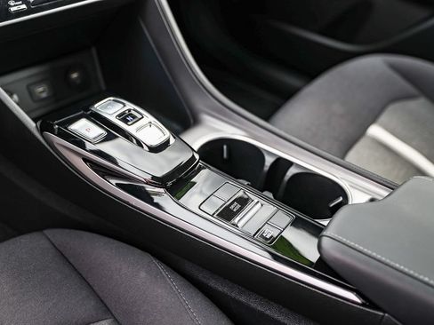 Used 2023 Hyundai Sonata SEL FWD image 19