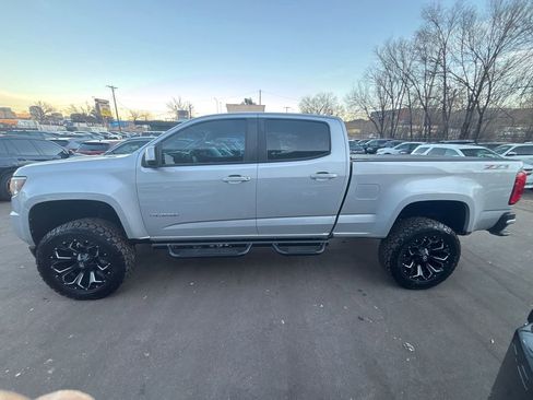 Used 2017 Chevrolet Colorado Z71 image 4