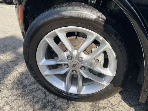 Used 2024 Dodge Durango GT image 11