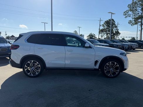 Certified 2026 BMW X5 sDrive40i w/ Parking Assistance Package RWD image 4