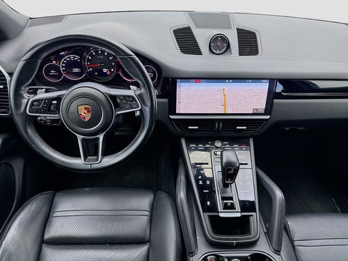 Used 2019 Porsche Cayenne AWD/4WD image 15