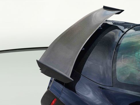 Used 2018 Nissan GT-R NISMO image 17