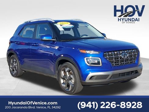 Certified 2023 Hyundai Venue Limited image 1