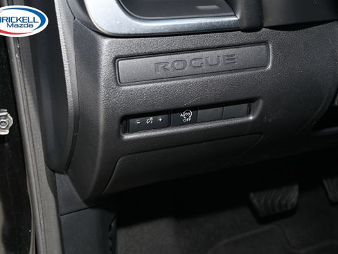 Used 2023 Nissan Rogue S FWD image 24