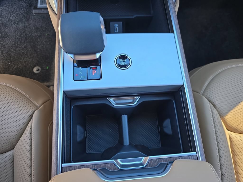 New 2026 Land Rover Range Rover SE AWD/4WD image 26
