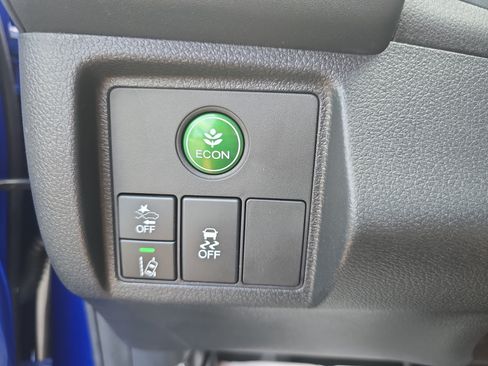 Used 2021 Honda HR-V EX image 23