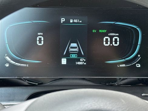 Certified 2025 Kia Sportage LX FWD image 28