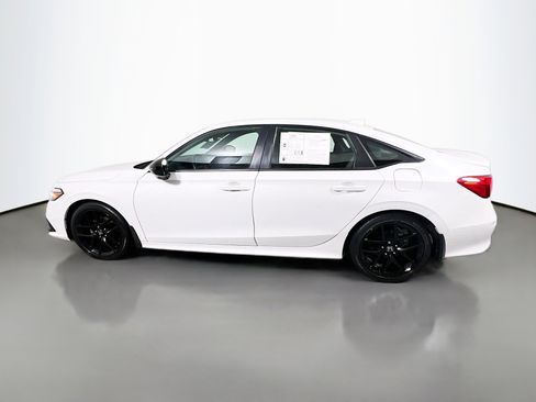 Used 2023 Honda Civic Sport image 9