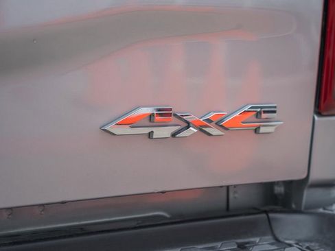 New 2026 RAM 2500 Laramie AWD/4WD image 10