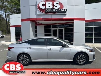 Used 2024 Nissan Altima 2.5 SV