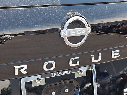 Certified 2023 Nissan Rogue SV AWD/4WD image 30