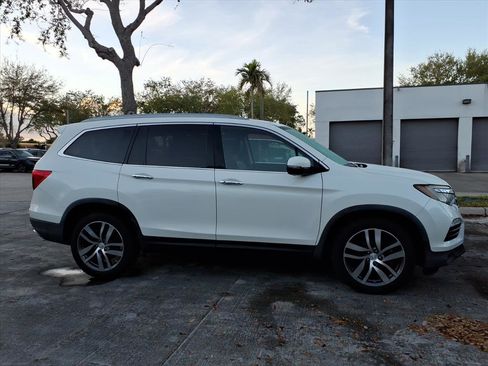 Used 2016 Honda Pilot Elite image 8
